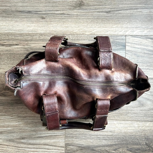 Hugo Boss Vintage Leather Shoulder Bag - Picture 13 of 15